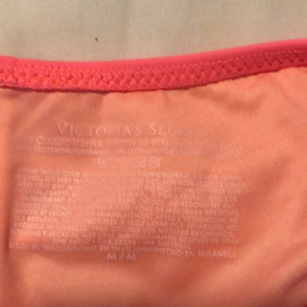 Victoria Secret bikini - Picture 7 of 7